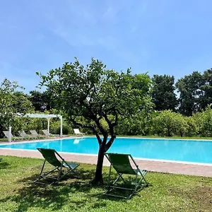  Vakantieboerderij Chiusa Di Carlo