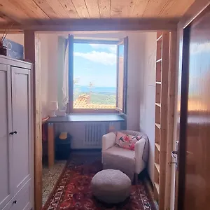 https://casa-kundra-vista-mare.it-tuscanyhotel.com