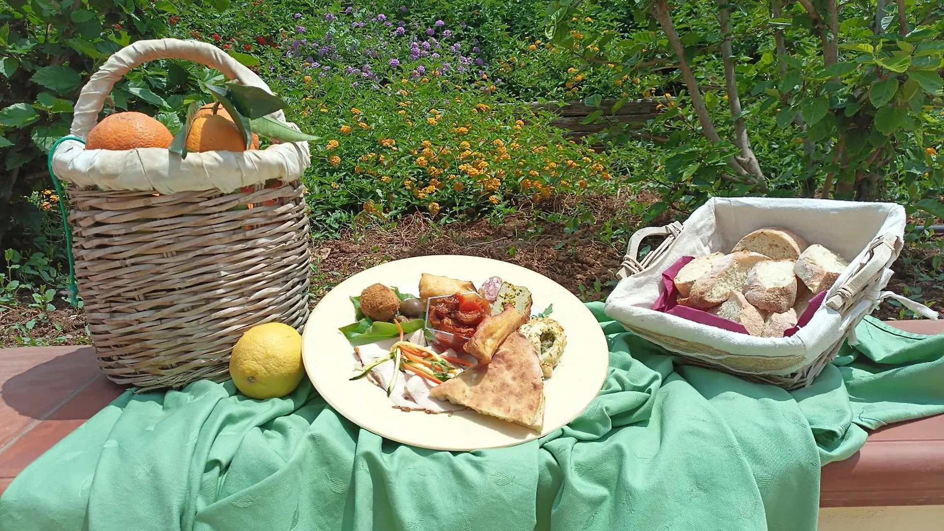 Farm stay Agriturismo Le Campanelle - Sicilia - Cefalu Lascari